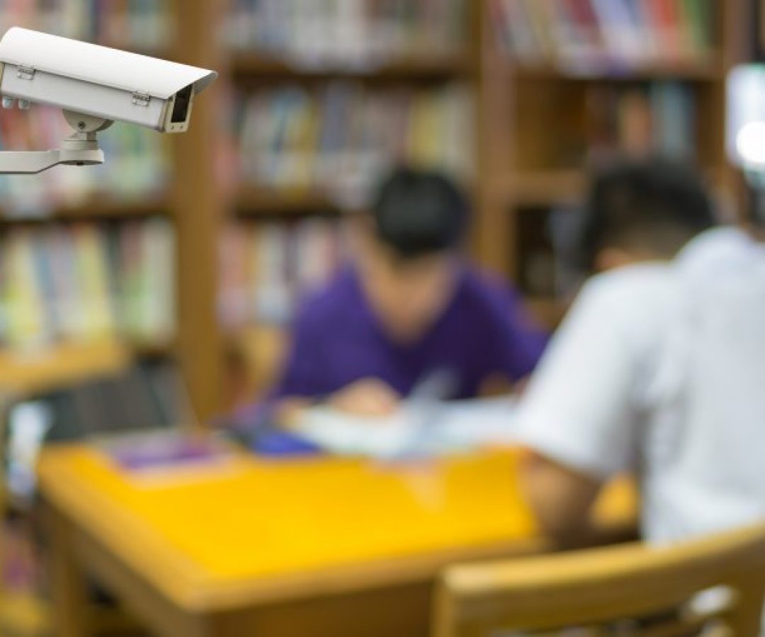 Educação - geral - câmeras de segurança - escolas - biblioteca - segurança - estudantes