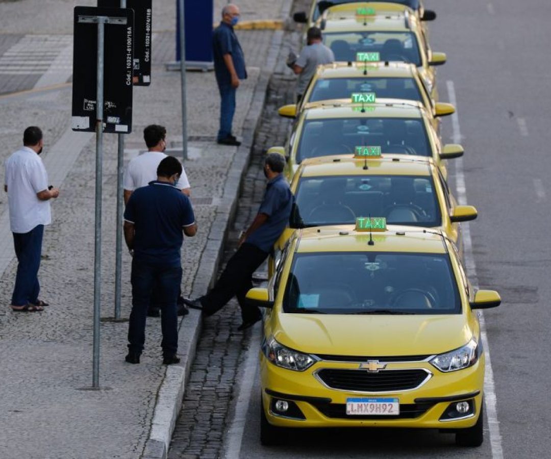 Transporte - taxi - taxista - Táxis no Rio de Janeiro