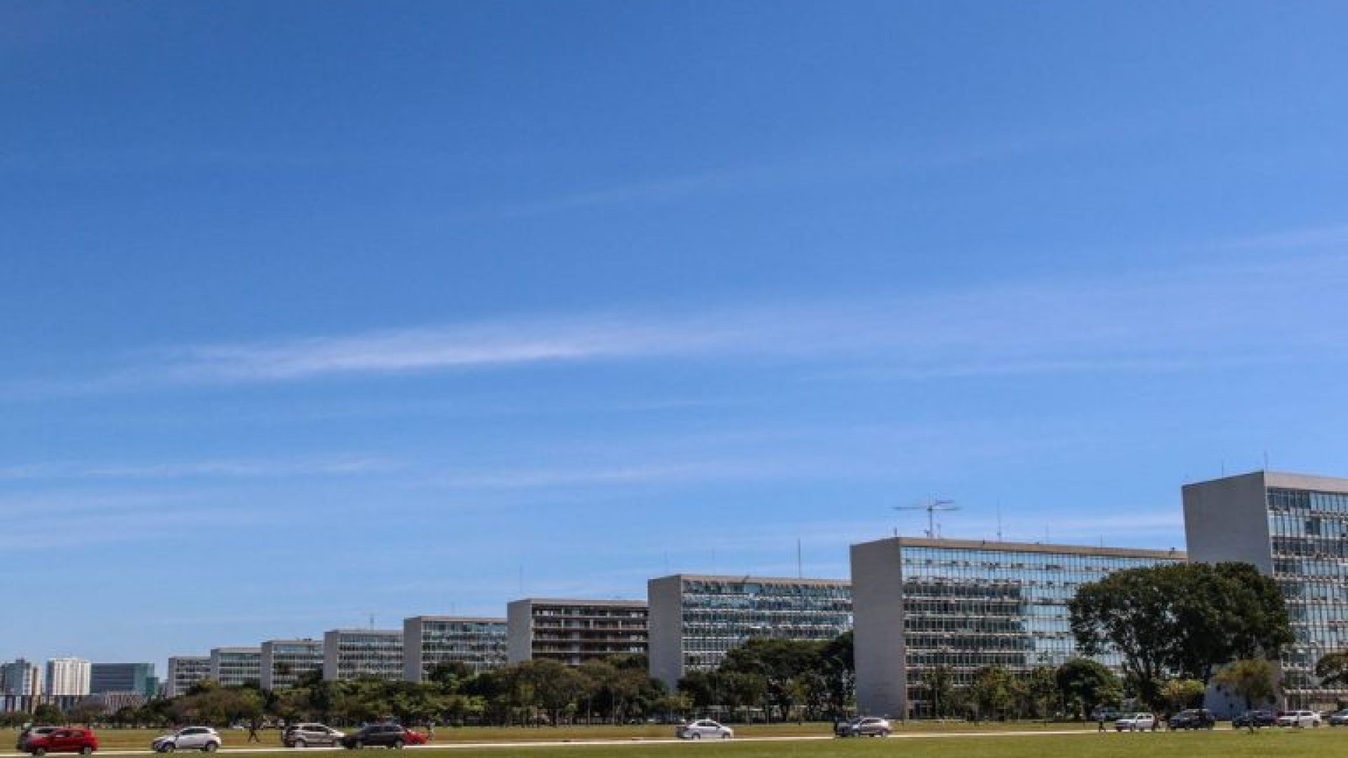 Brasília - monumentos e prédios públicos - Brasília - 22.05.2023 - Foto Esplanada dos Ministérios, em Brasília. Congresso Nacional - Palácio do Congresso Nacional