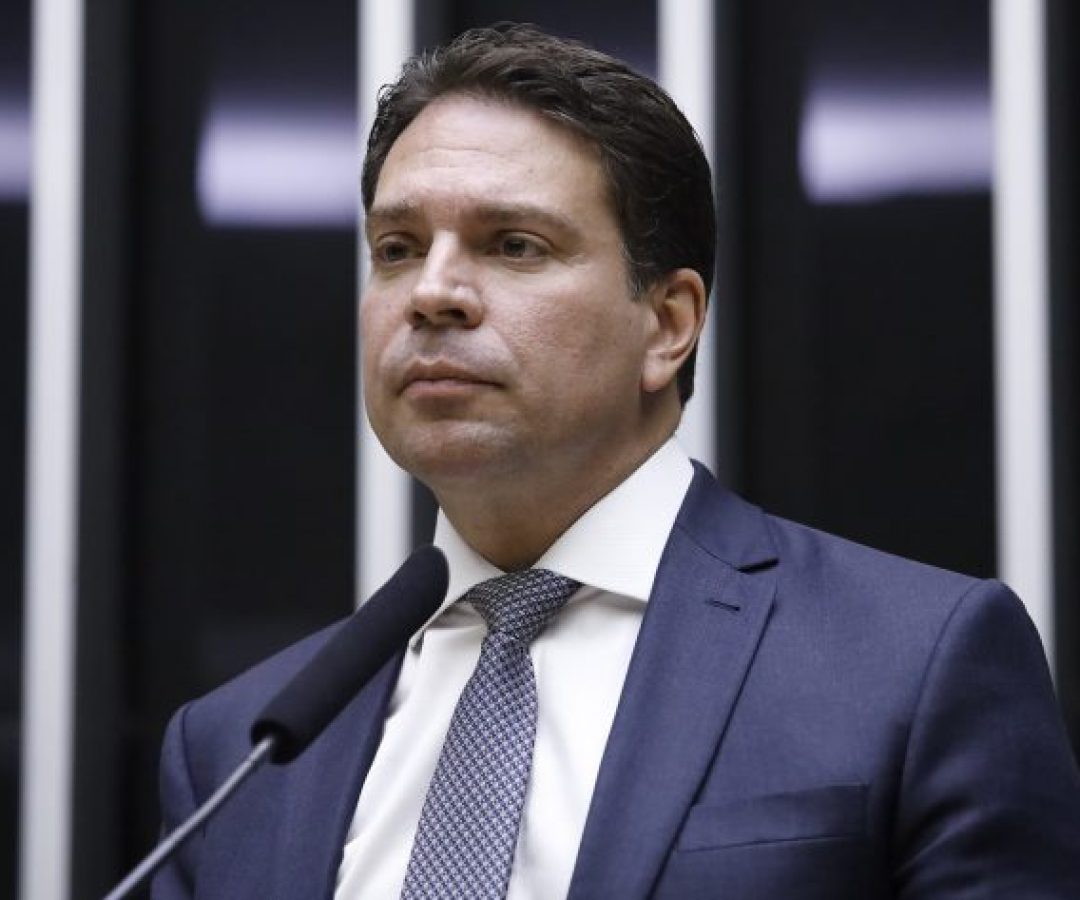 Deputado Delegado Ramagem (PL-RJ) no Plenário da Câmara dos Deputados