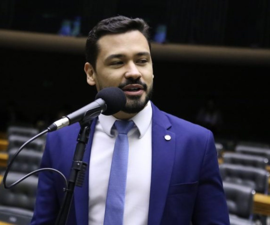 Discussão e votação de propostas legislativas. Dep. Samuel Viana (REPUBLICANOS - MG)