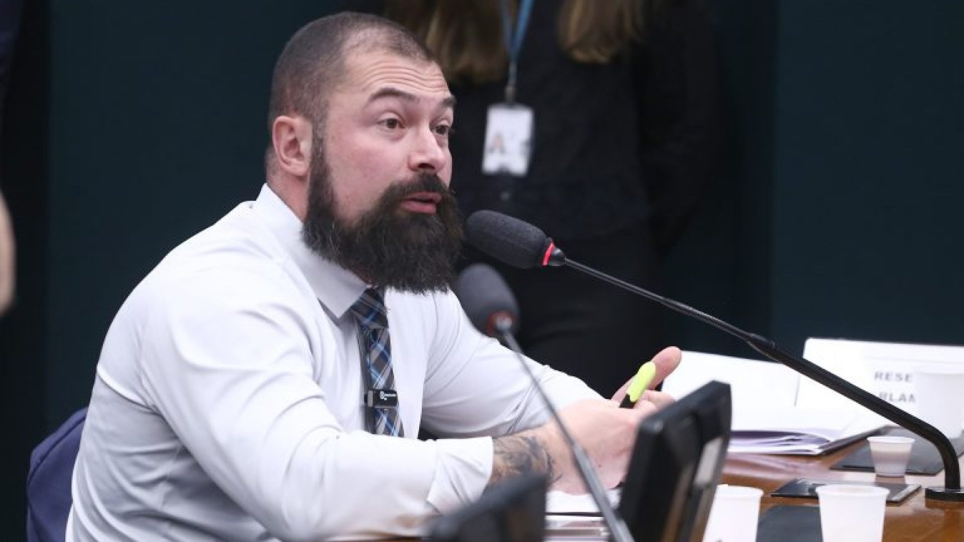 Audiência Pública - Solução de crimes no Brasil: investigação, integração e aperfeiçoamento técnico-científico. Dep. Delegado Paulo Bilynskyj (PL-SP)