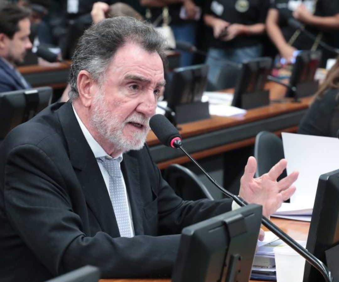 Discussão e votação de propostas legislativas. Dep. Patrus Ananias (PT-MG)