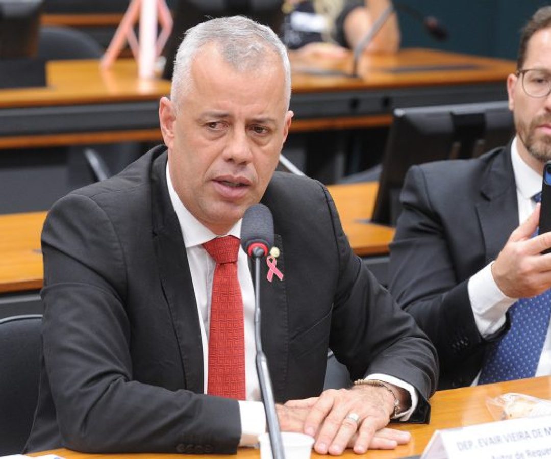 Audiência Pública - Aprimoramento das políticas públicas referentes aos processos de reconhecimento e delimitação de territórios quilombolas em Pernambuco. Dep. Evair Vieira de Melo (PP-ES)