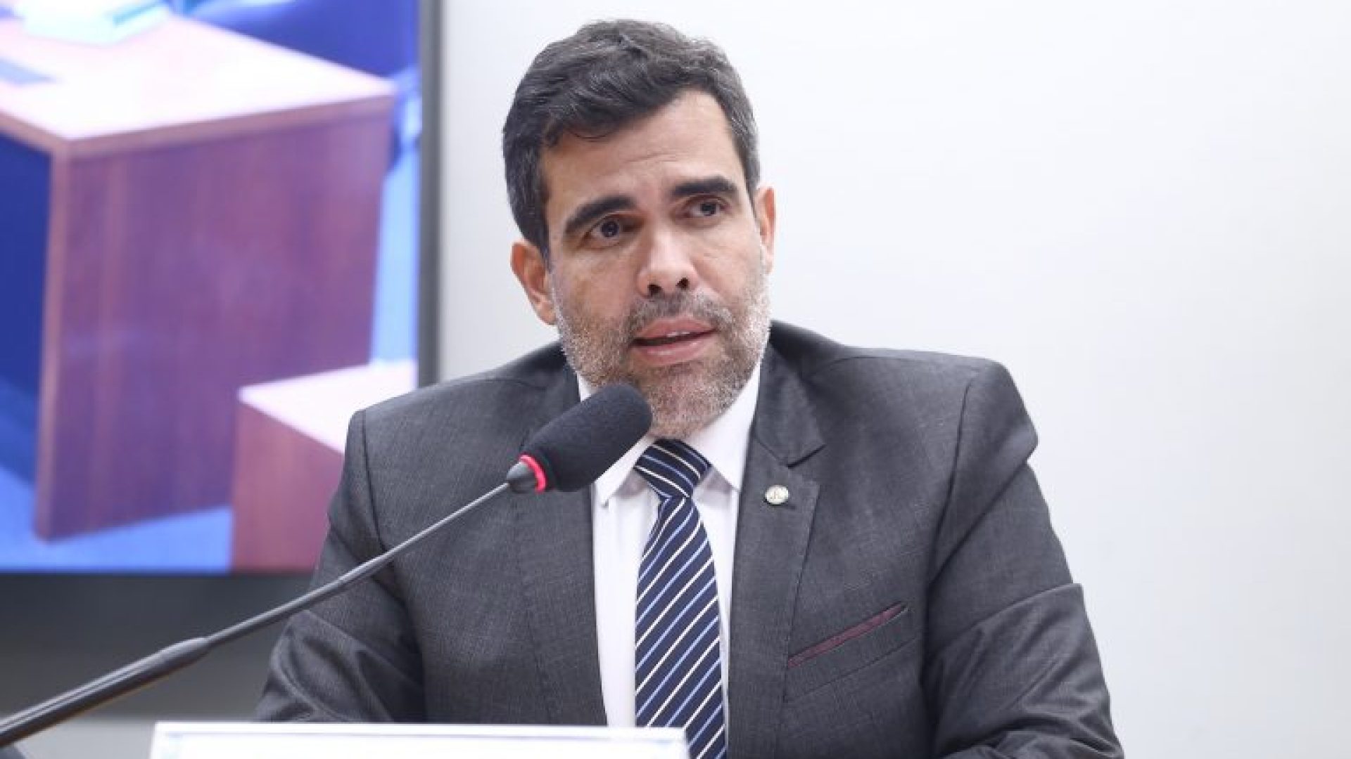 Oitivas de Testemunhas e de Representados. Dep. Ricardo Ayres (REPUBLICANOS - TO)