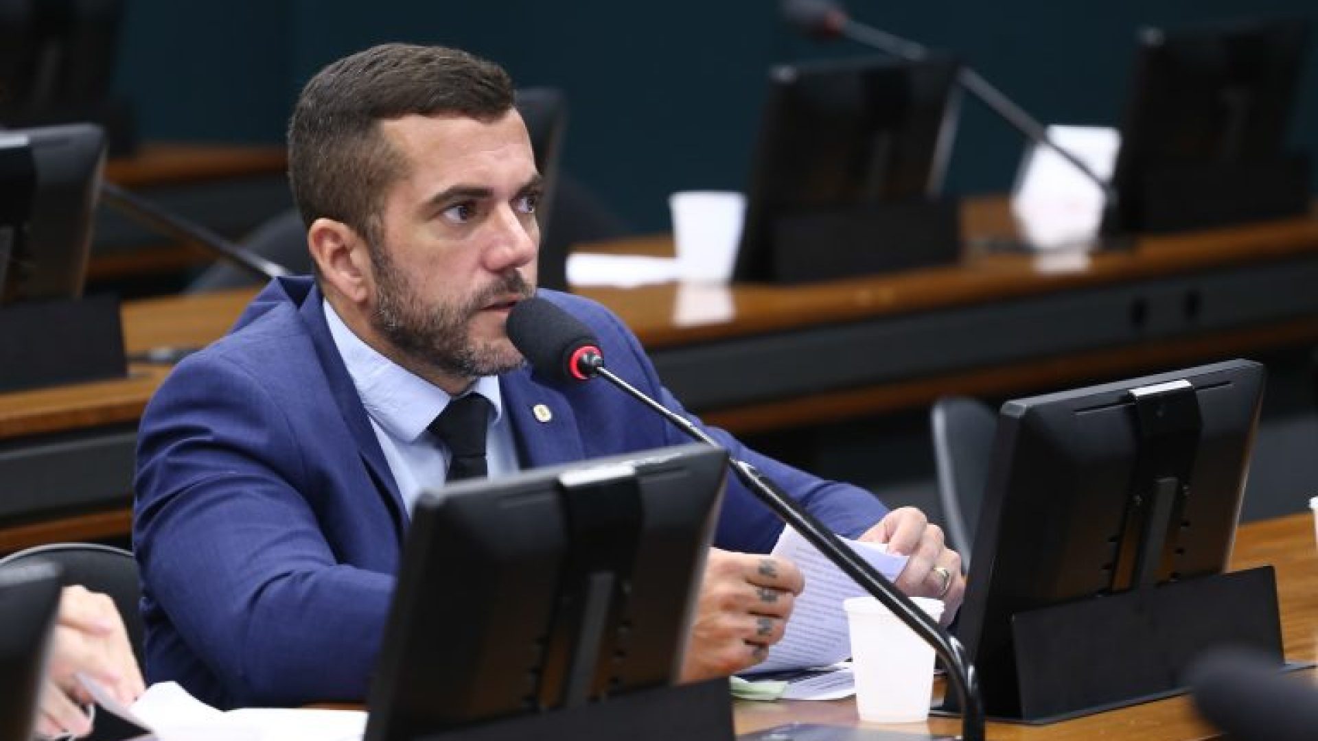 Discussão e votação de propostas legislativas. Dep. Carlos Jordy (PL - RJ)