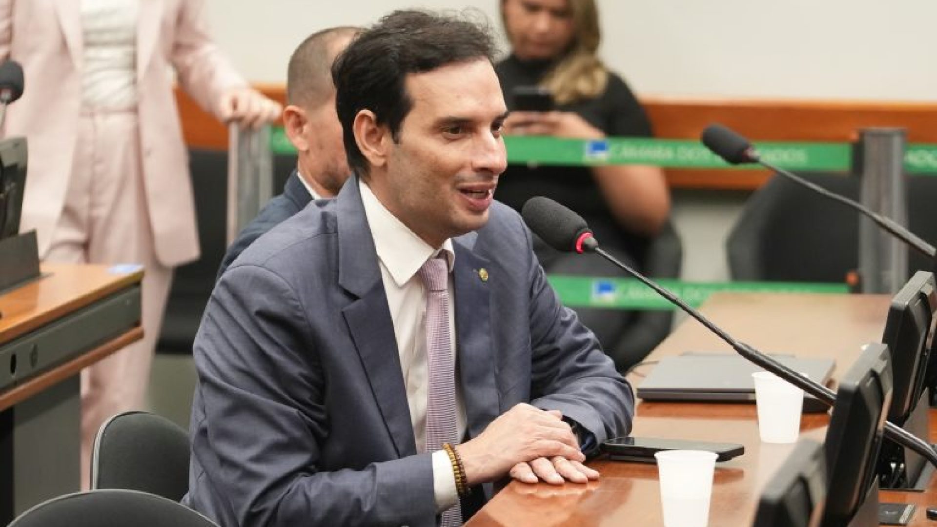 Audiência Pública - Criação de Centros de Terapia Assistida no SUS. Dep. Leo Prates (PDT - BA)