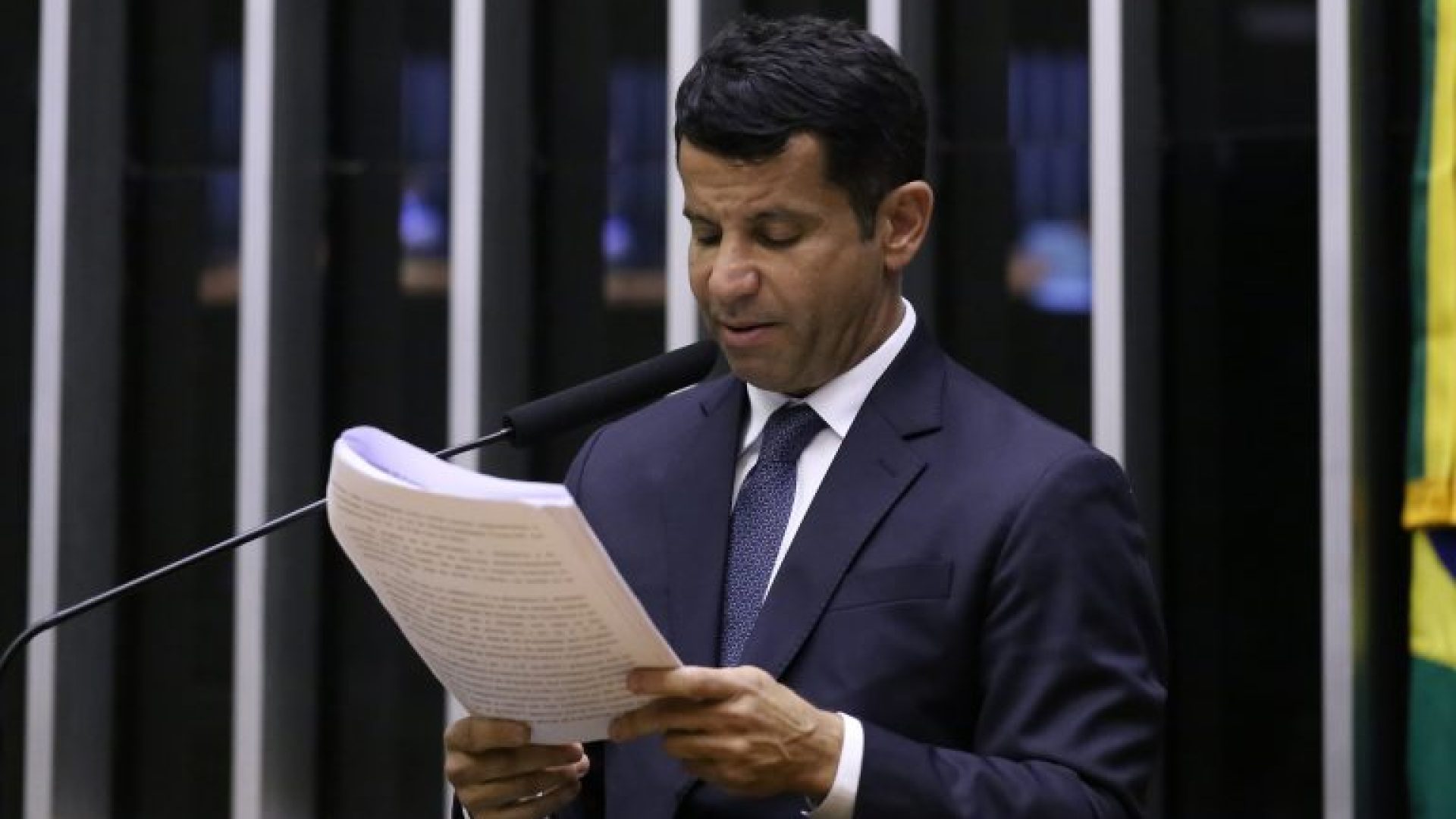 Discussão e votação de propostas legislativas. Dep. Doutor Luizinho (PP - RJ)