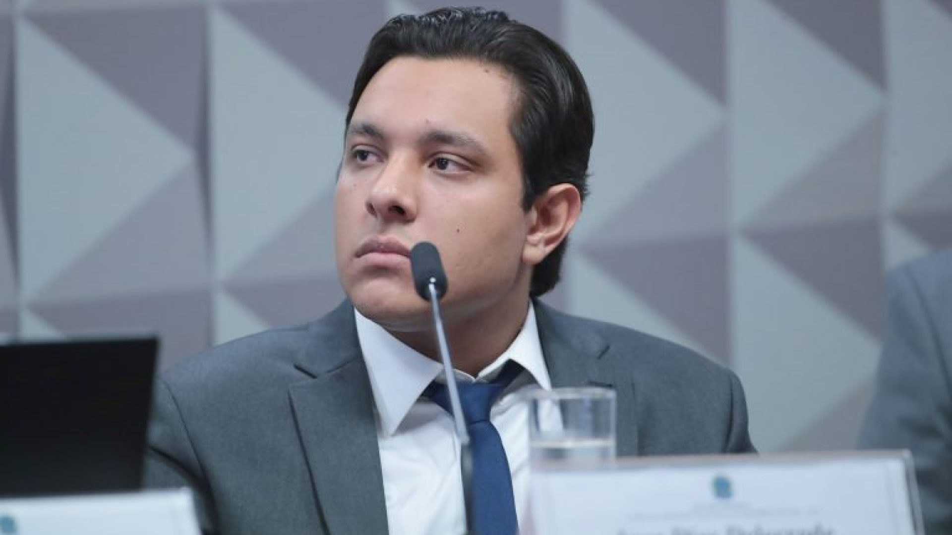 Oitiva de Testemunha. Dirigente da Associação de Amparo Social ao Aposentado e Pensionista (AASAP), Igor Dias Delecrode