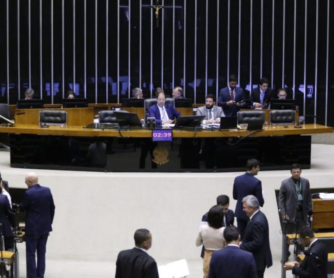 Discussão e votação de propostas legislativas. Dep. Altineu Côrtes (PL - RJ)