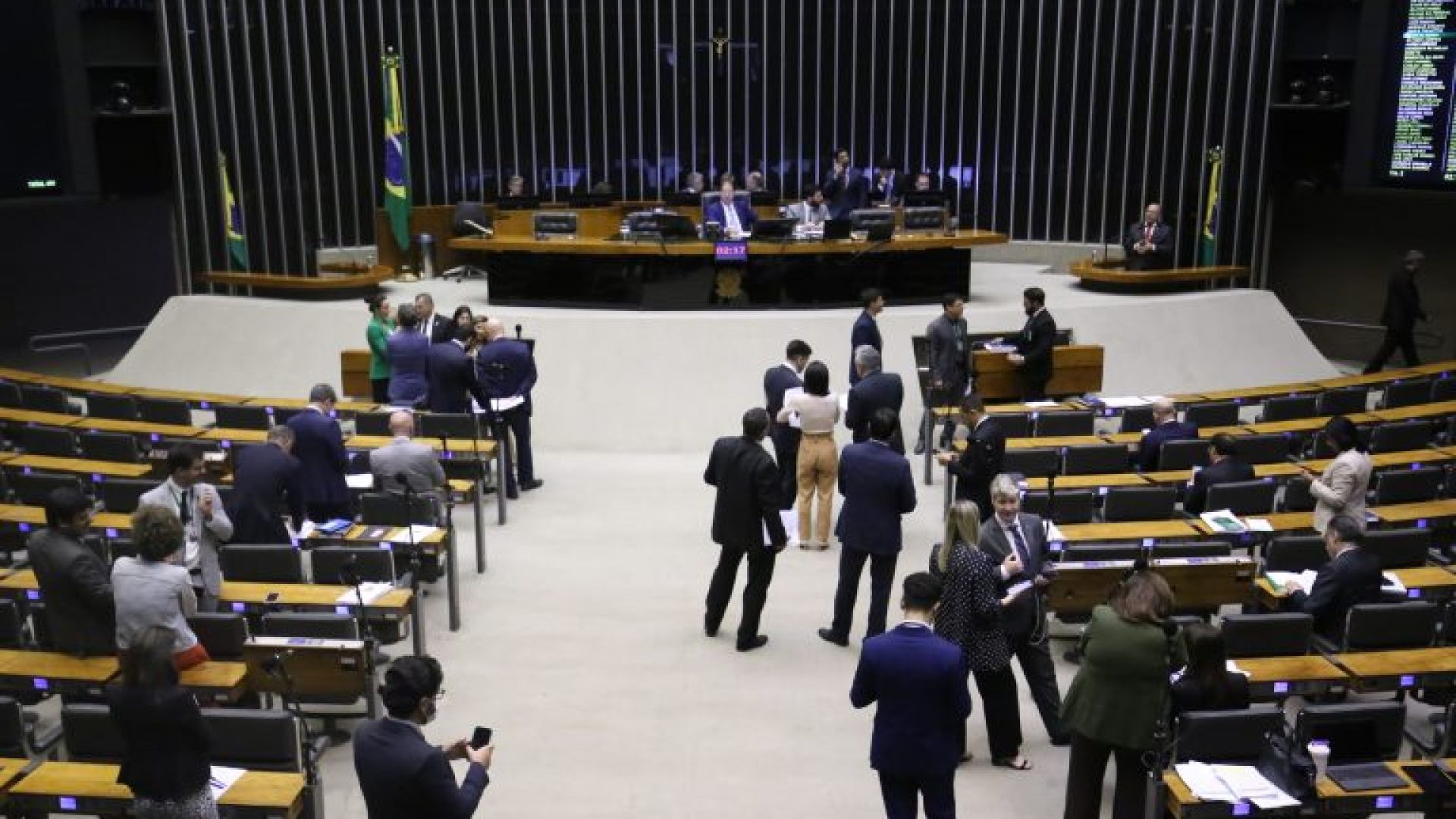 Discussão e votação de propostas legislativas. Dep. Altineu Côrtes (PL - RJ)