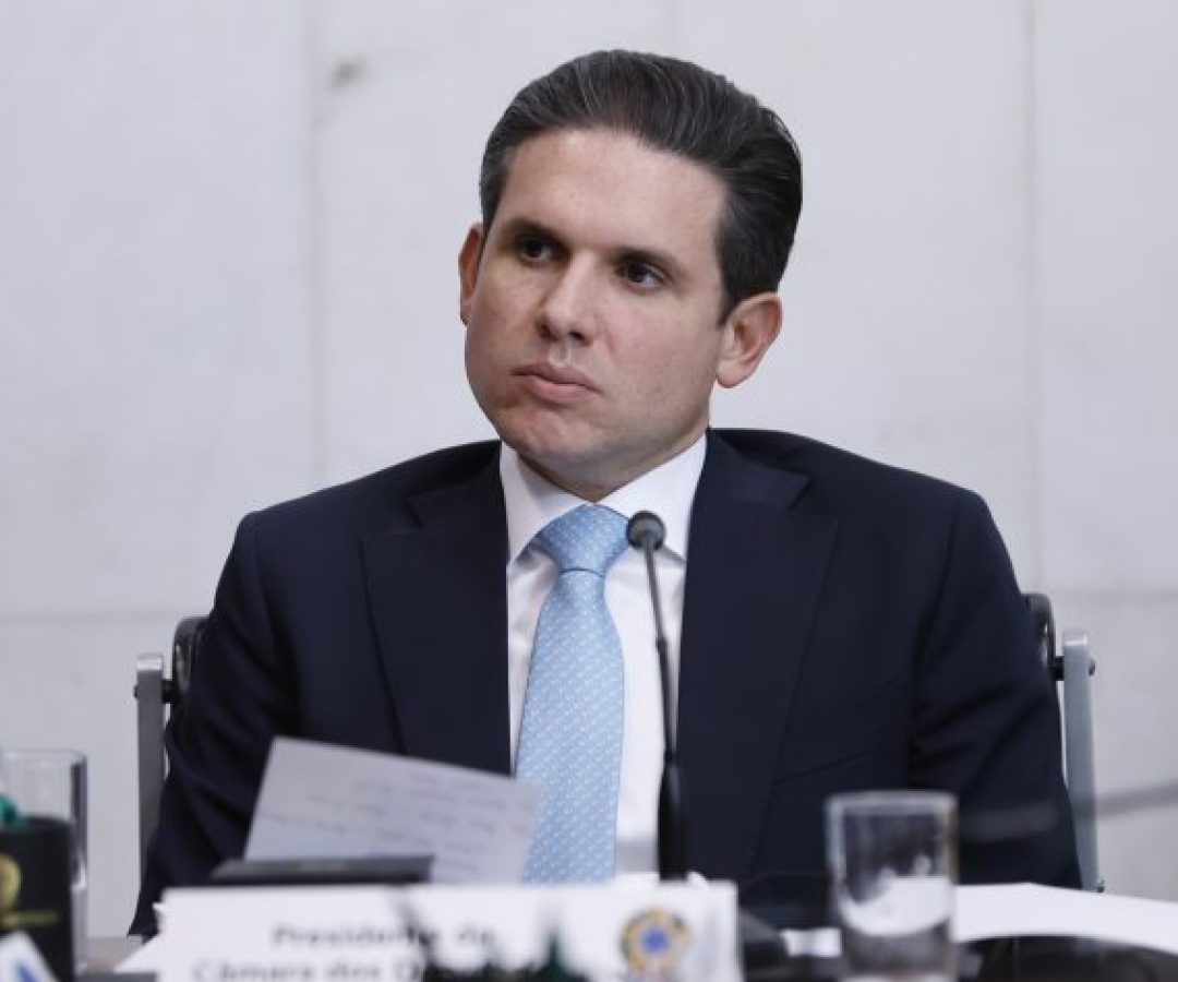 Reunião com governadores sobre o Marco Legal do Combate ao Crime Organizado. Presidente da Câmara dos Deputados, Hugo Motta (REPUBLICANOS - PB)