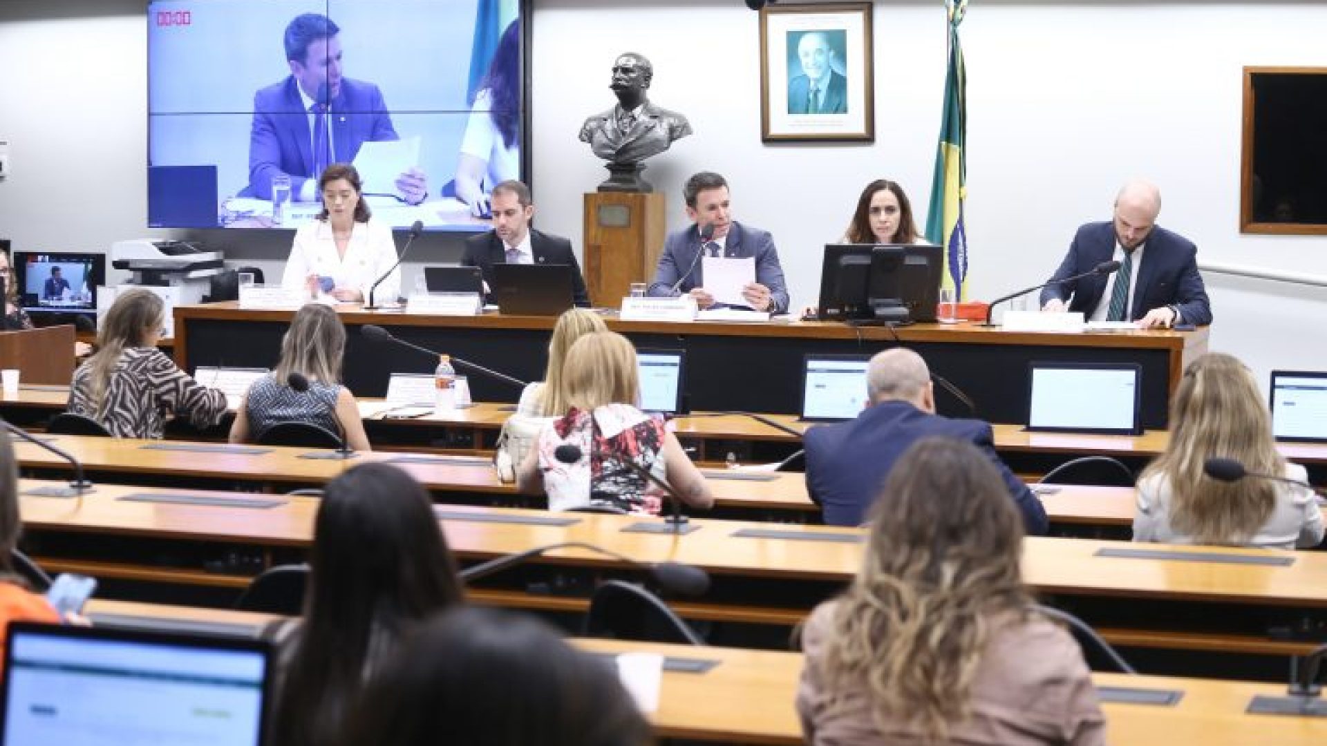 Audiência Pública - Qualidade, Regulação e Fiscalização dos suplementos alimentares