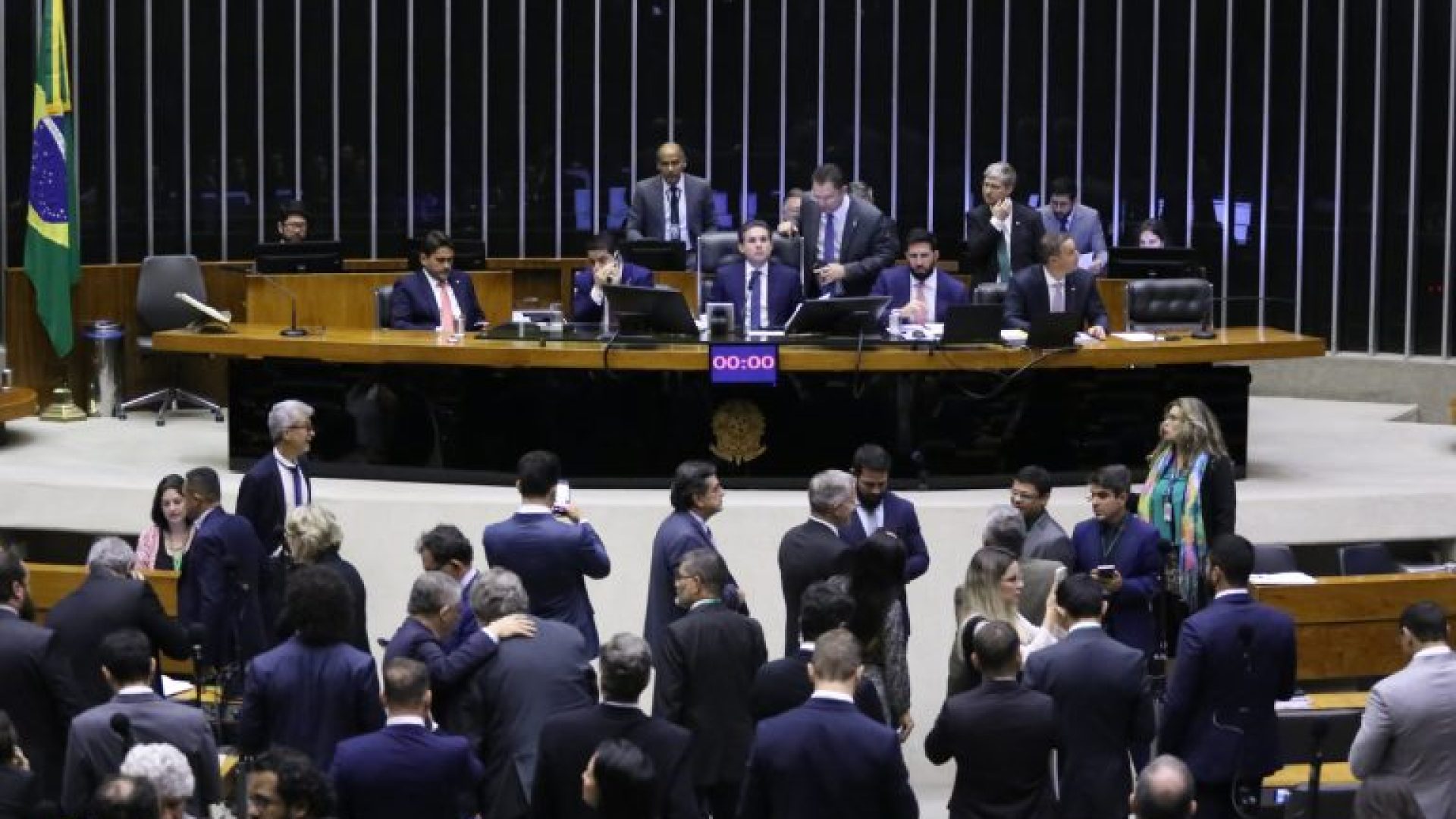 Discussão e votação de propostas legislativas. Presidente da Câmara dos Deputados, Hugo Motta (REPUBLICANOS - PB)