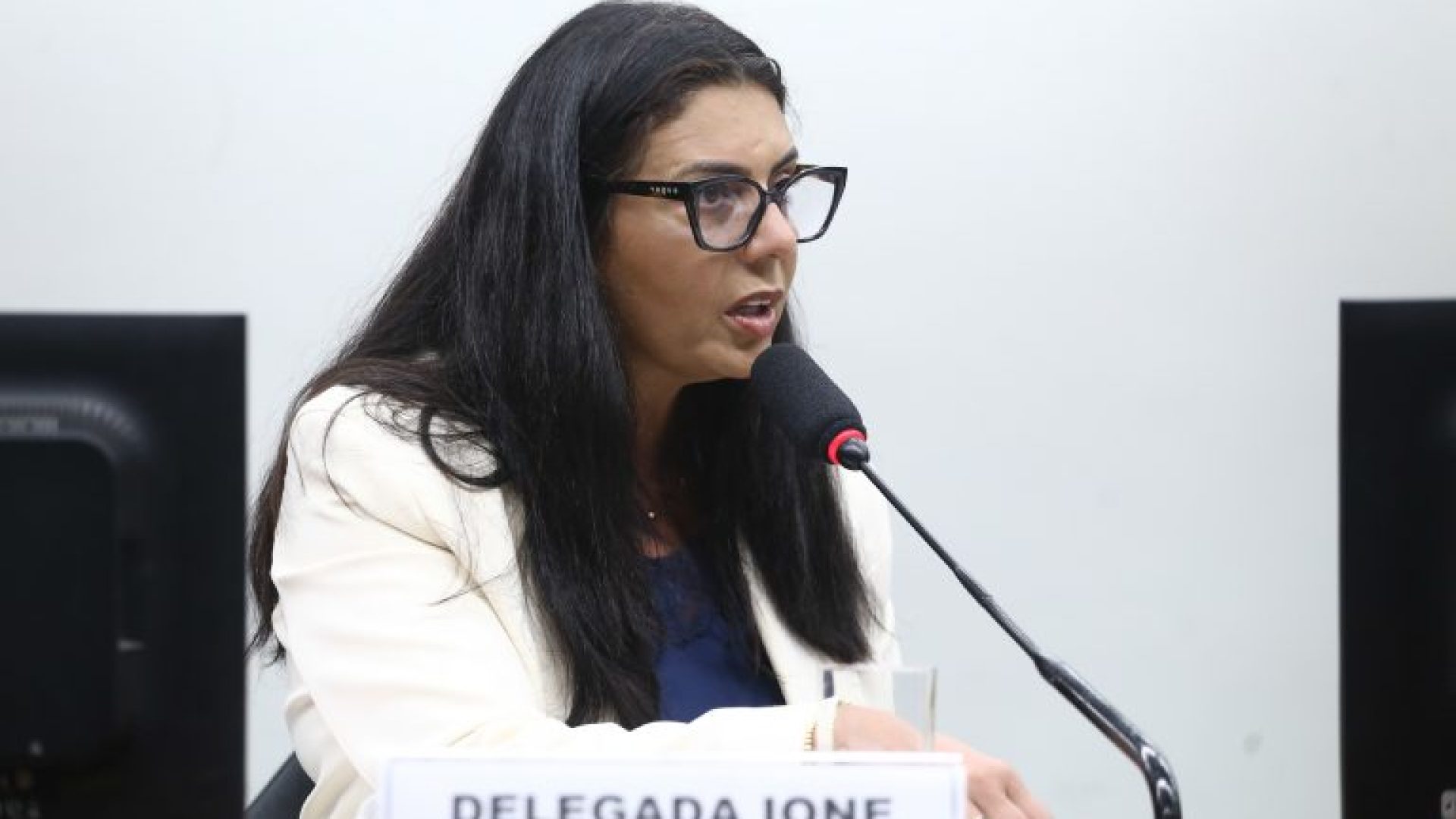 Delegada Ione é eleita presidente da Comissão de Administração da Câmara