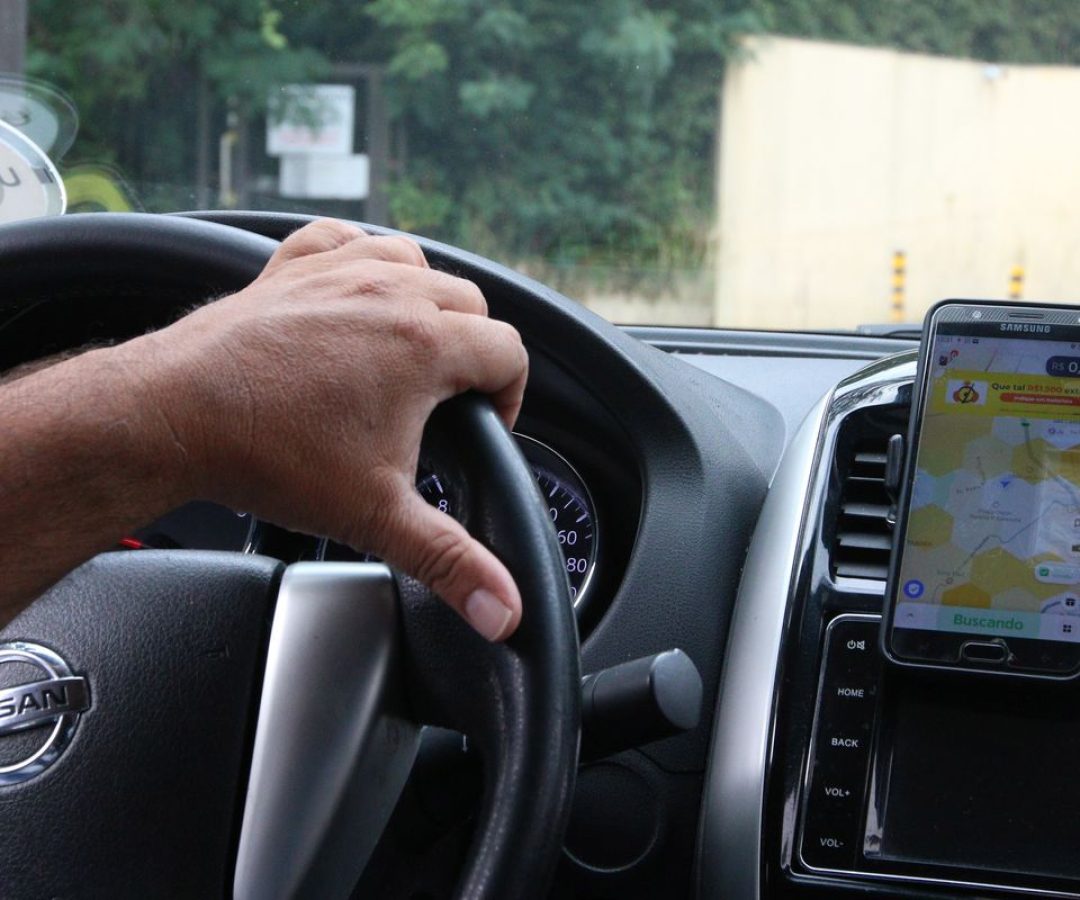 CMN veta taxa de cadastro em crédito para motoristas de app