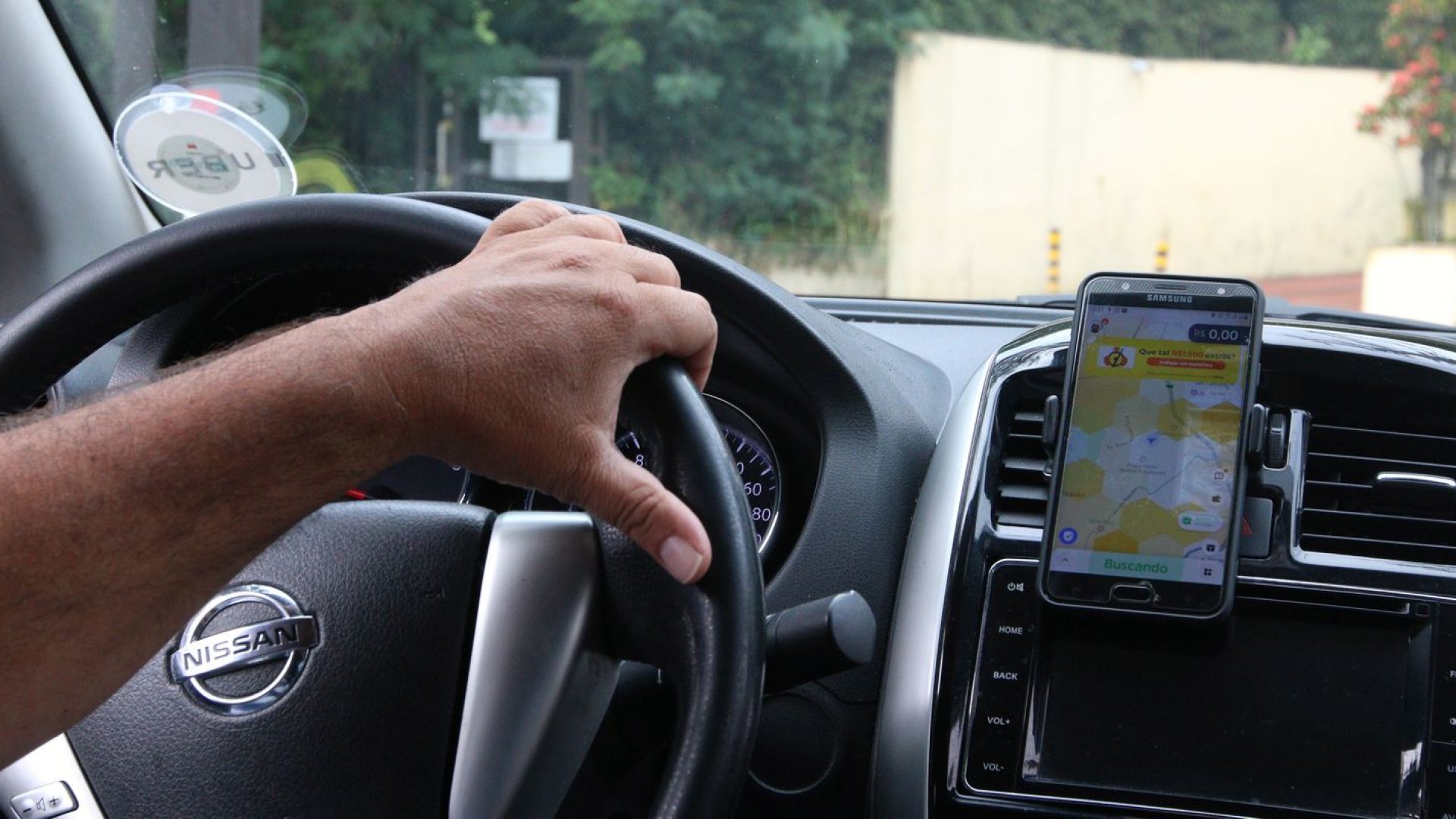 CMN veta taxa de cadastro em crédito para motoristas de app