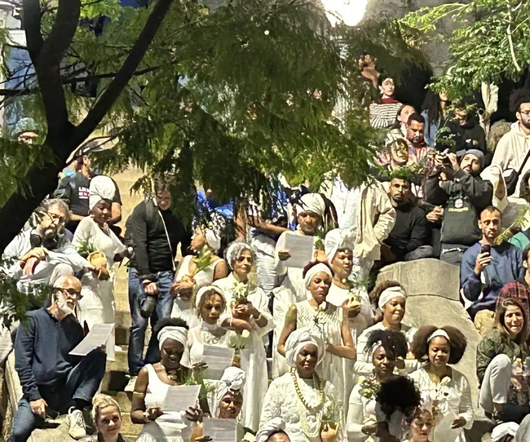 Lavagem da Escadaria do Bixiga reafirma presença negra no centro de SP