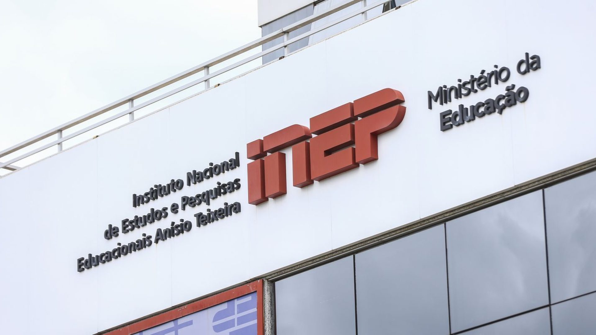 Inep prorroga inscrições de elaboradores de questões de provas médicas