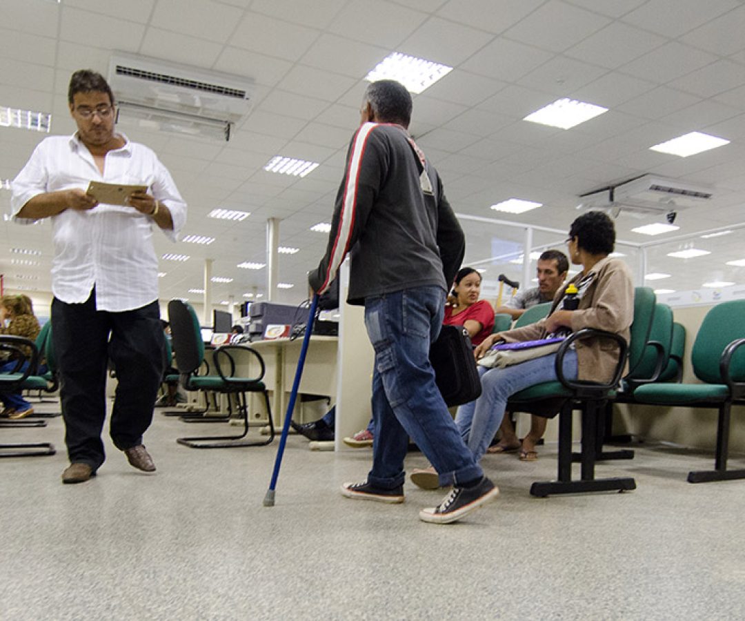 MP amplia atuação de programa para reduzir fila do INSS — Senado Notícias