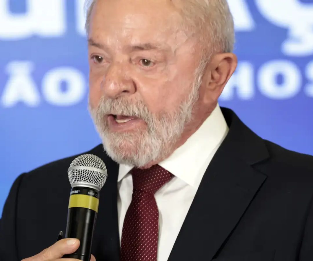 Lula quer incluir inadimplentes do FIES em pacote contra endividamento