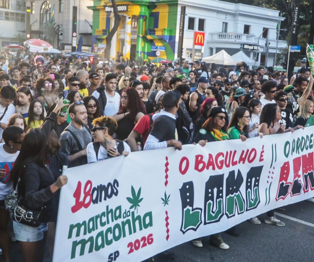 Marcha em São Paulo pede legalização da maconha