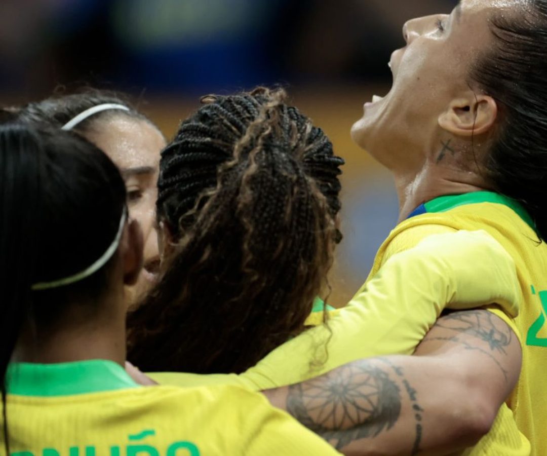 Em virada relâmpago, seleção brasileira feminina vence Estados Unidos