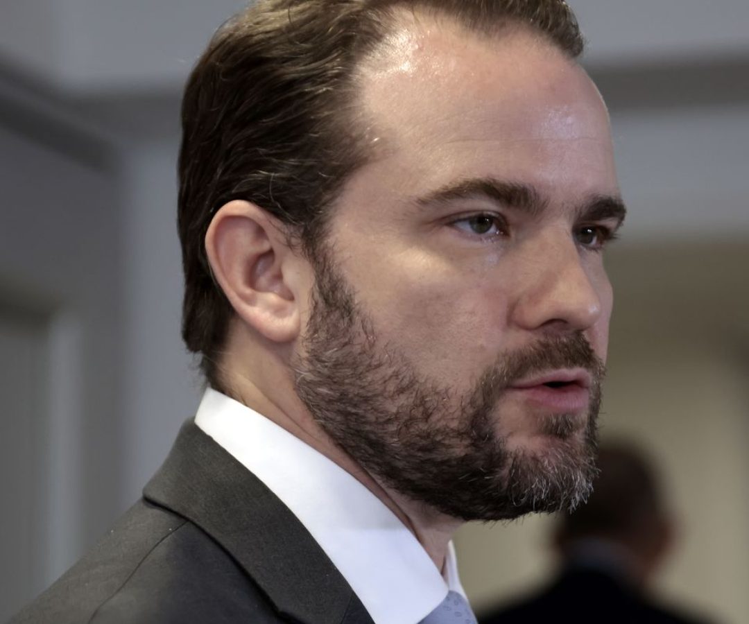Novo Desenrola já beneficiou 6 milhões de pessoas, diz Dario Durigan