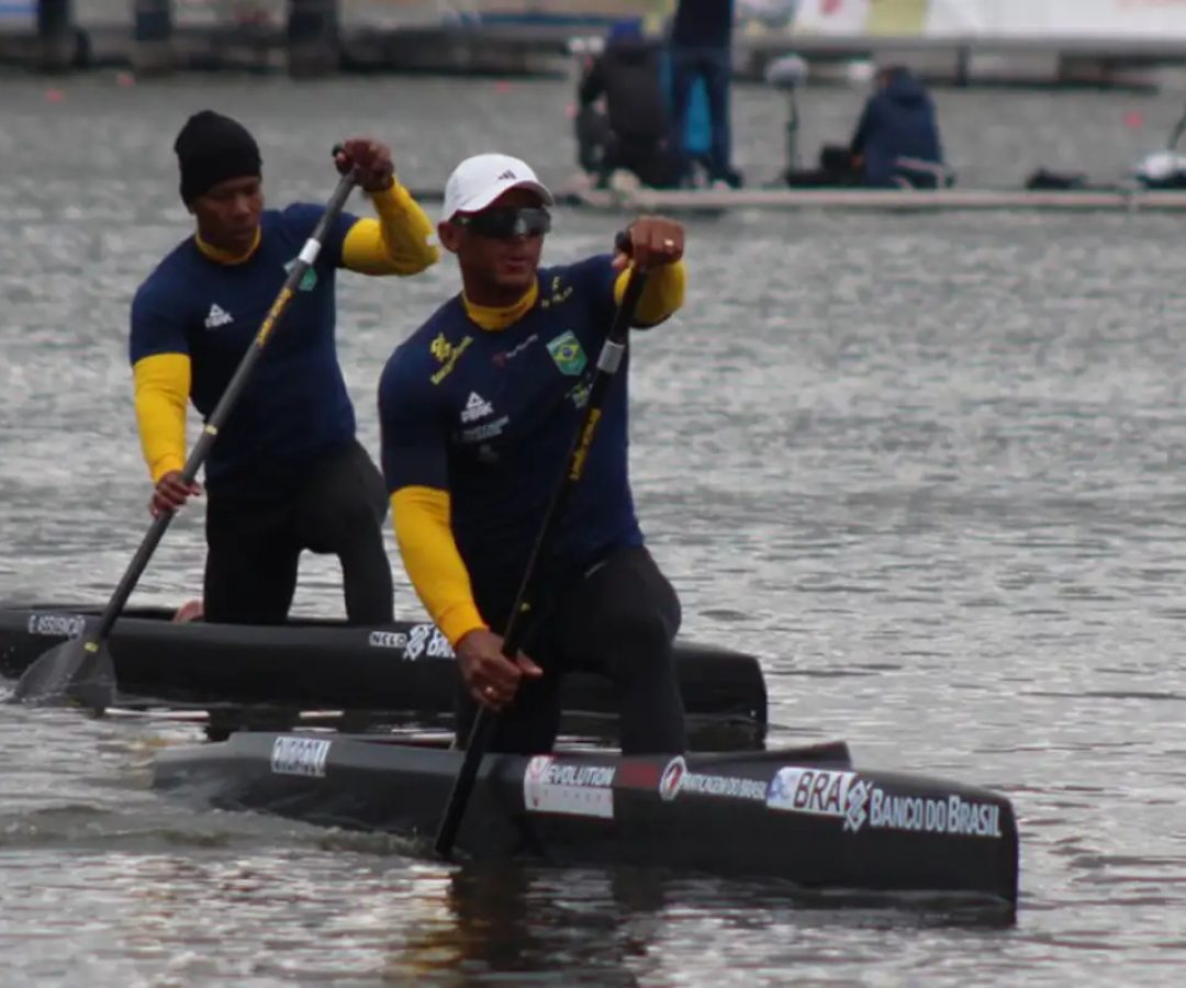 Brasil leva dois ouros na Copa do Mundo de canoagem e paracanoagem