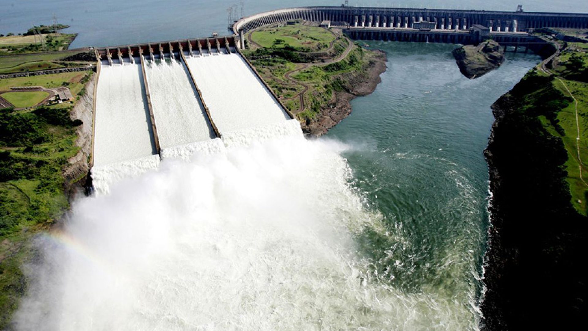 Comissão de Infraestrutura debate limite para preço da energia de Itaipu — Senado Notícias