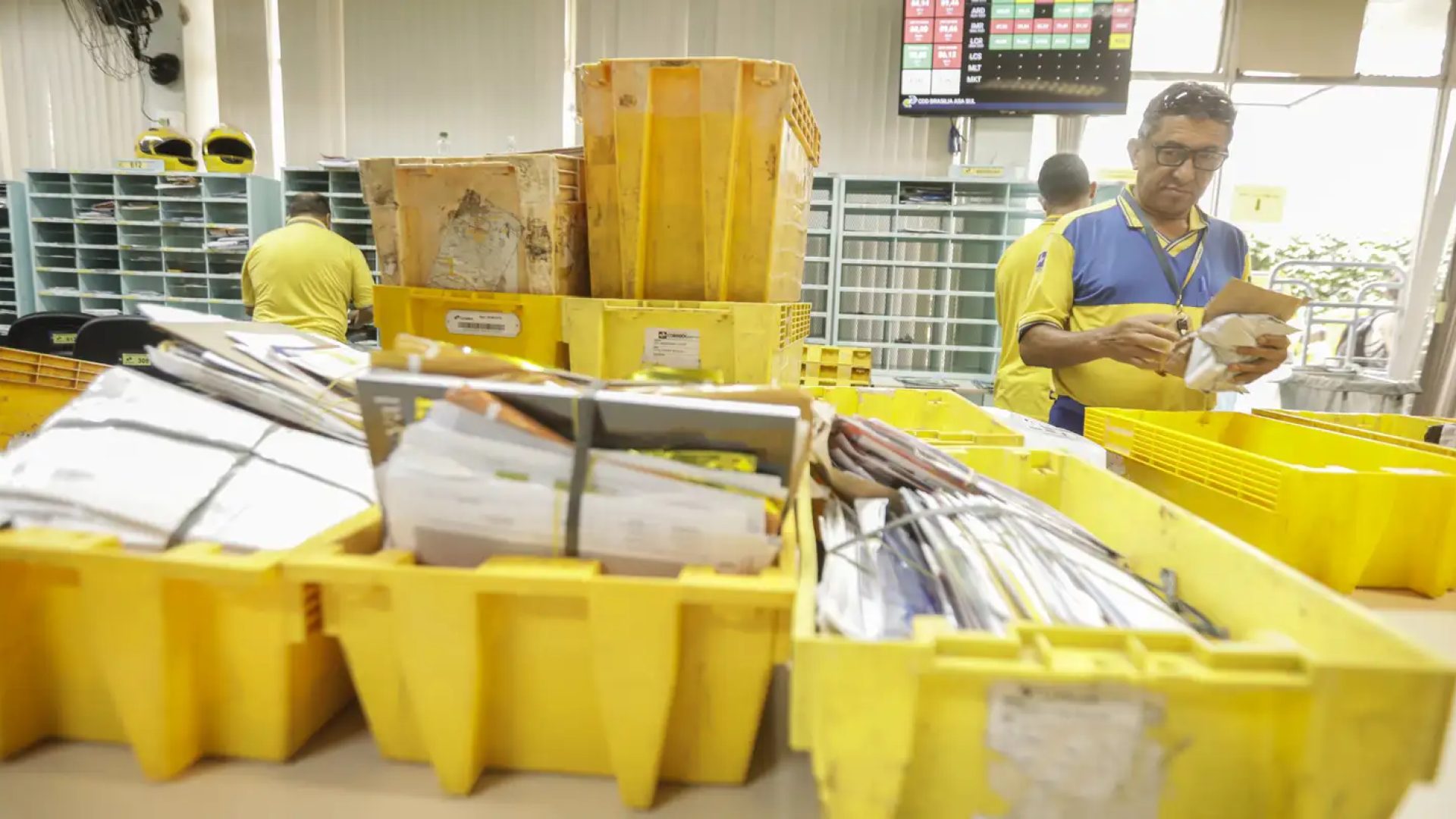 Tesouro reprova empréstimo de R$ 20 bilhões aos Correios