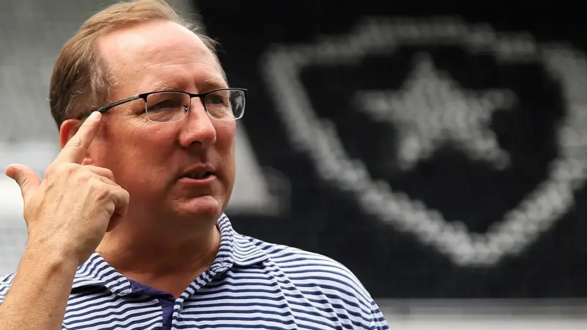 Tribunal da FGV afasta John Textor da SAF do Botafogo