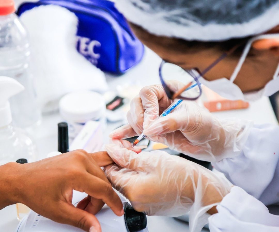 Inscrições reabertas para 210 vagas em cursos de qualificação para mulheres no DF