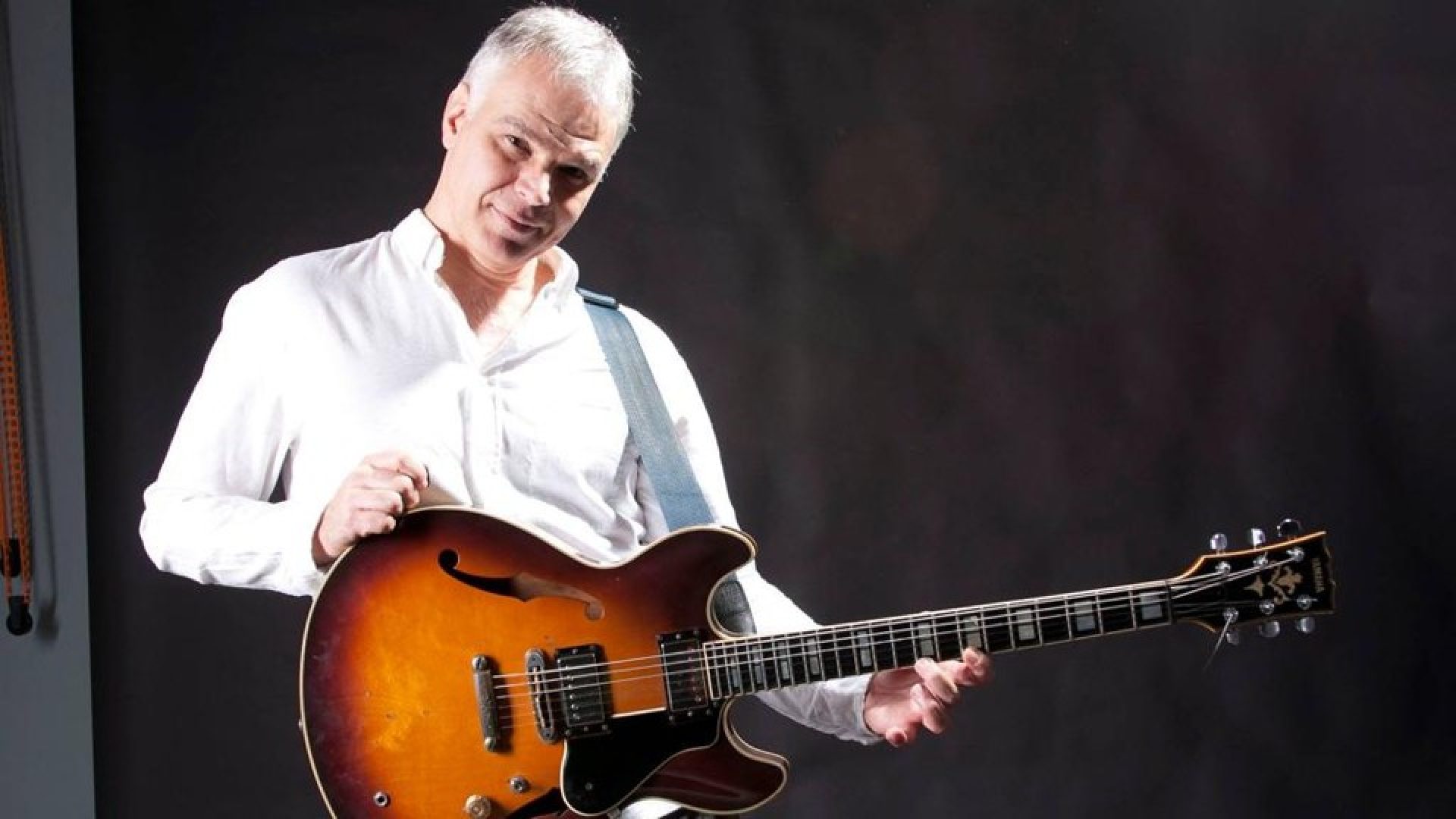 Música inédita de Renato Russo reacende disputa sobre herança e memória da Legião Urbana