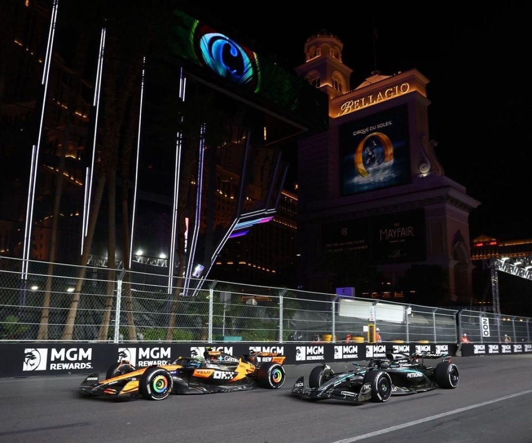 MotoGP "poderia usar" alguns dos circuitos de rua da F1, diz CEO