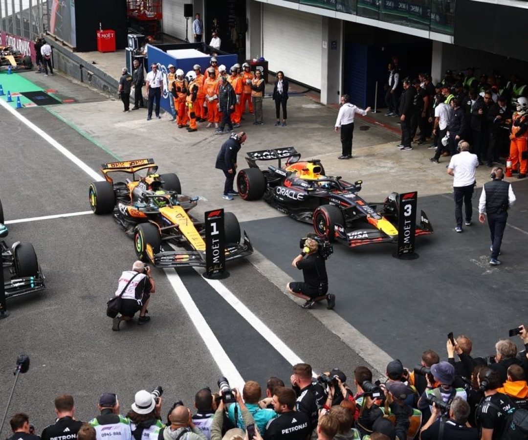 Red Bull responde McLaren sobre motor novo de Max no Brasil