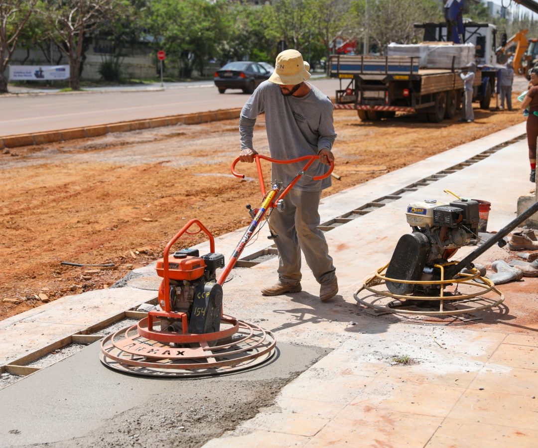 Licitação é anunciada para reconstrução e implantação de calçadas em cinco regiões do DF