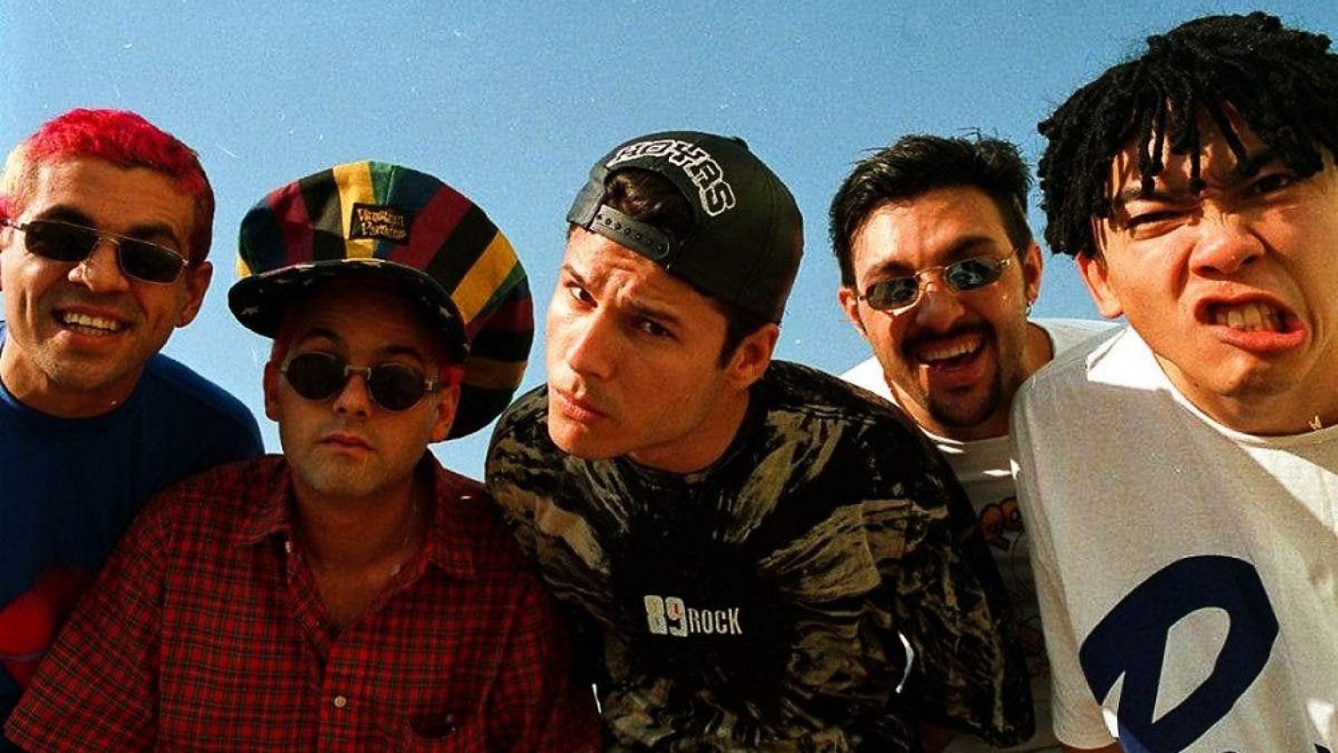 Corpos dos cinco Mamonas Assassinas serão exumados quase 30 anos após acidente