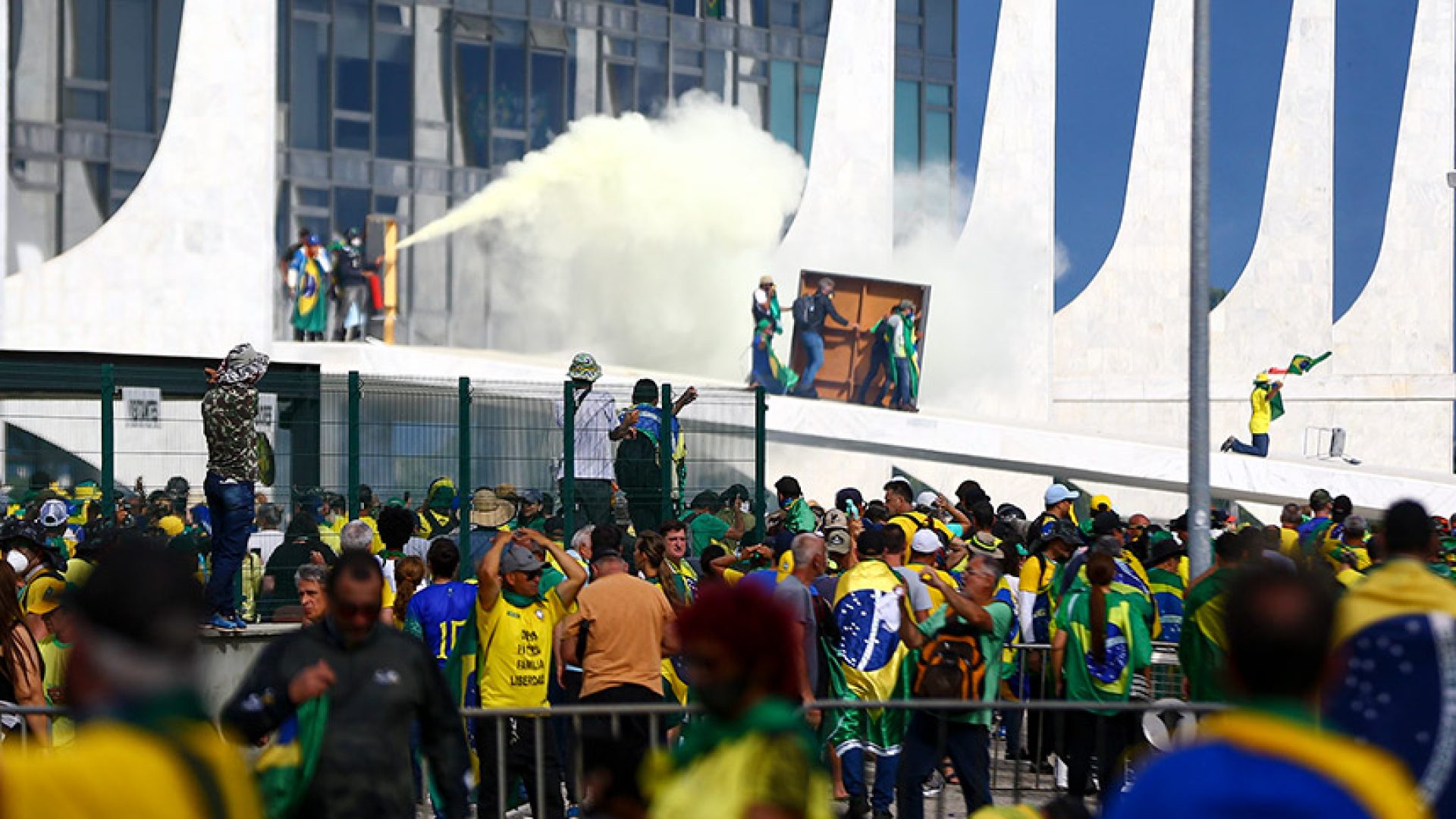 Debate sobre veto a PL da Dosimetria marca retorno do Legislativo — Senado Notícias