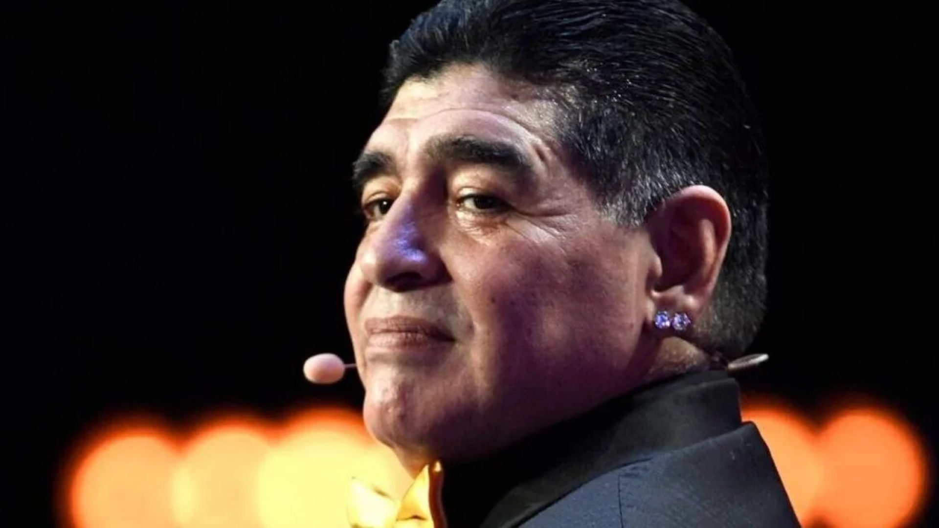 Começa novo julgamento sobre morte de Maradona, um ano após escândalo