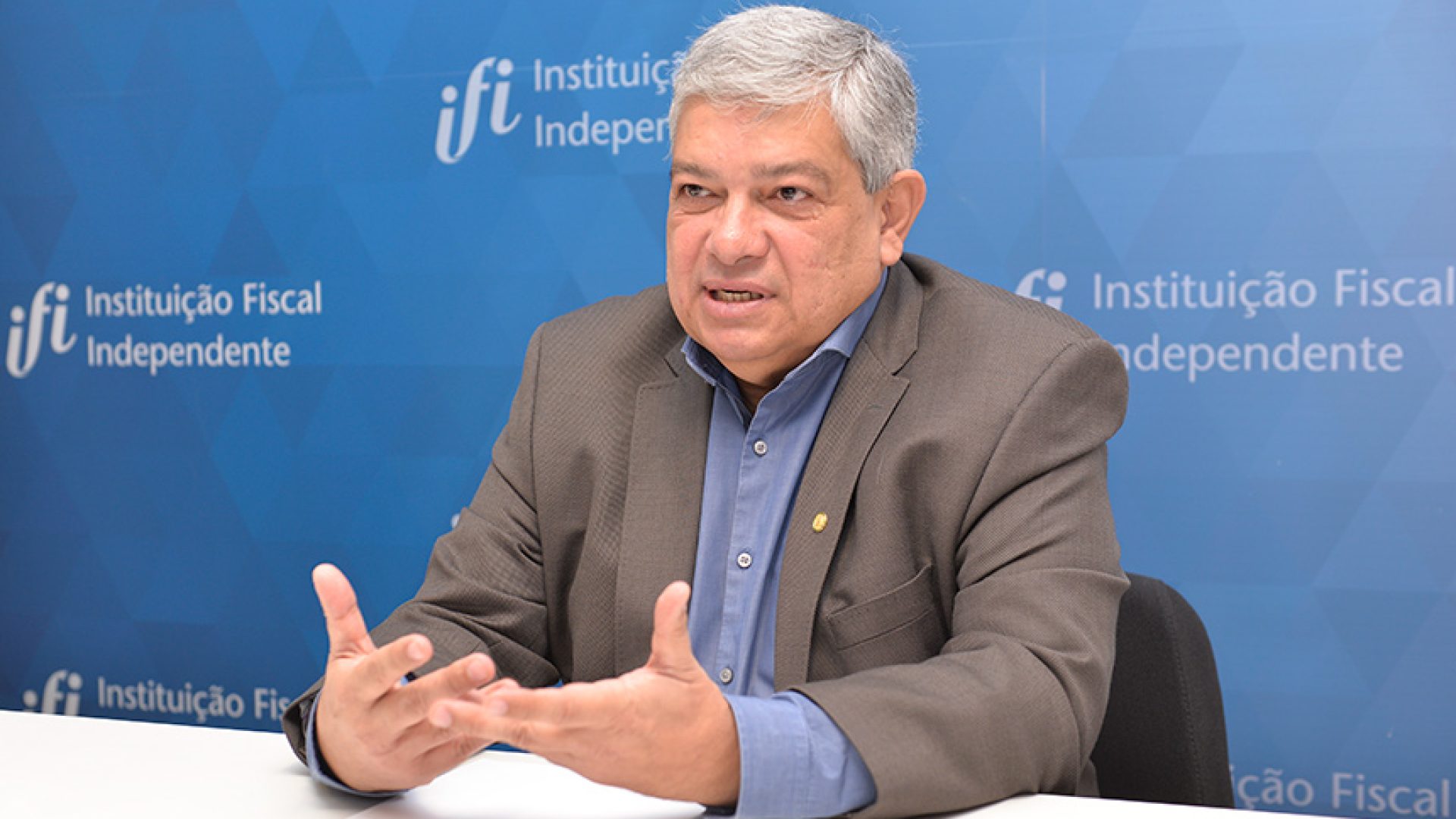 IFI destaca parceria com imprensa para cumprimento de princípios da OCDE — Senado Notícias