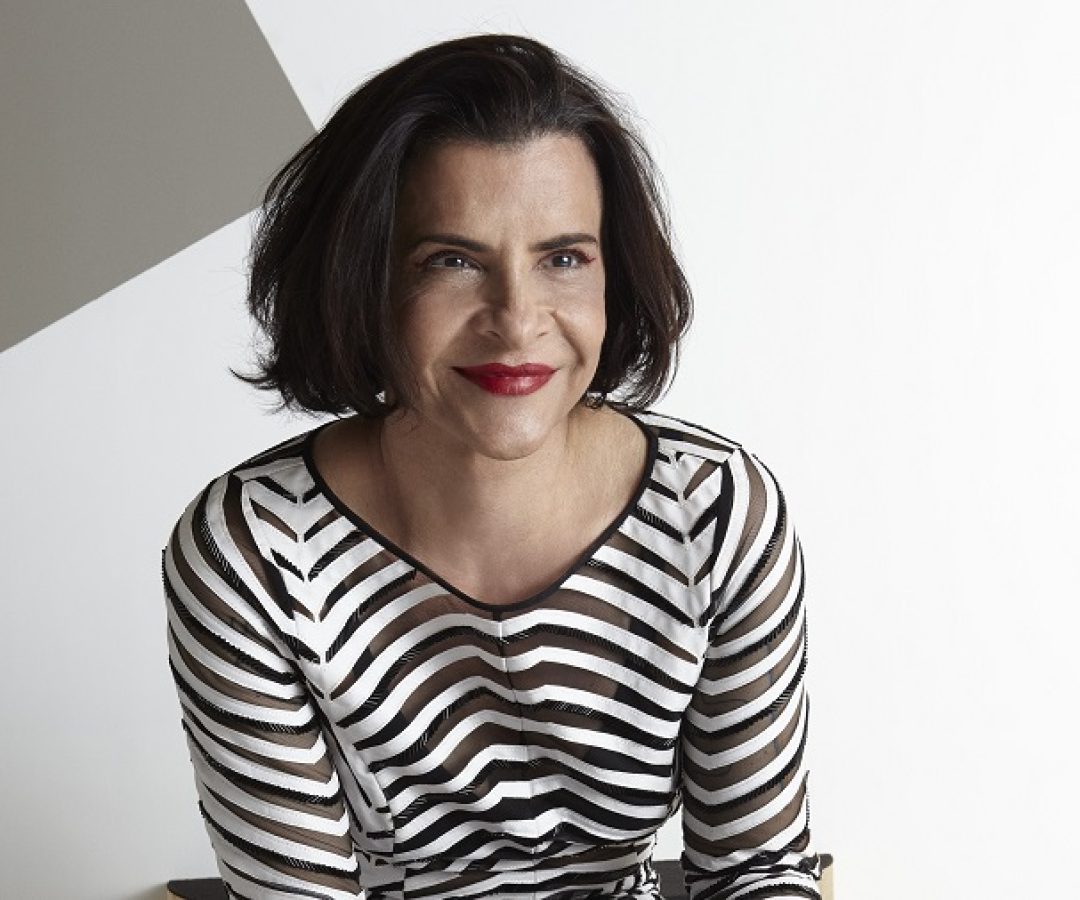 Marina Lima lança disco em que celebra liberdade e canta a morte de Antonio Cicero