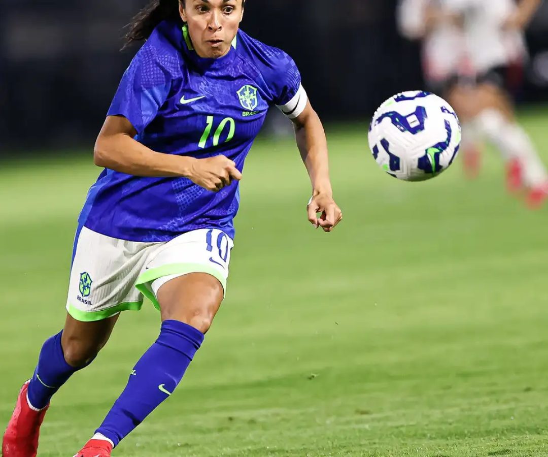 Marta volta à seleção feminina para 2 amistosos contra EUA no Brasil