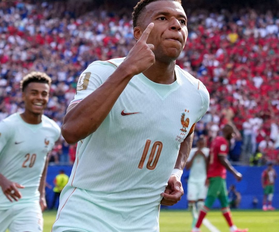 França é a primeira semifinalista da Copa após 2 a 0 sobre Marrocos