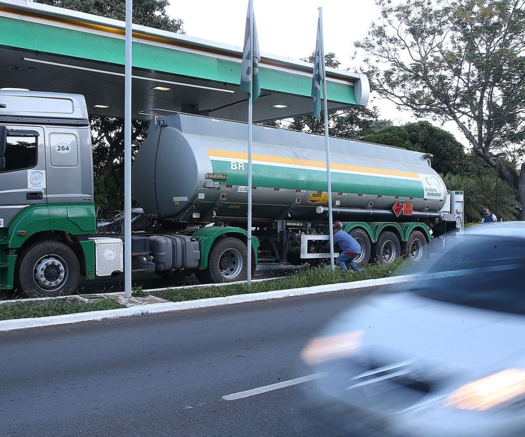 Mais de 80% dos estados aderem a subsídio a diesel importado