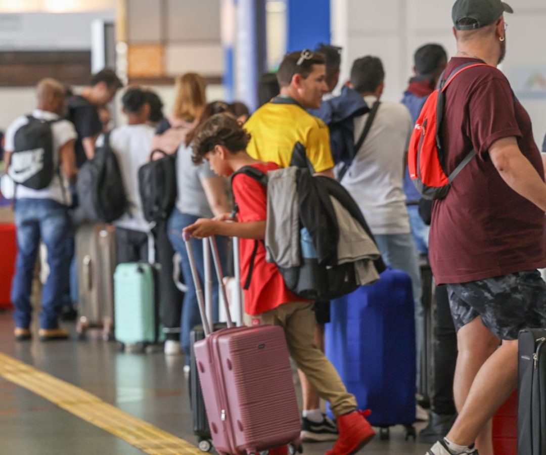 Ação do governo freia alta de passagem aérea, diz presidente da Anac