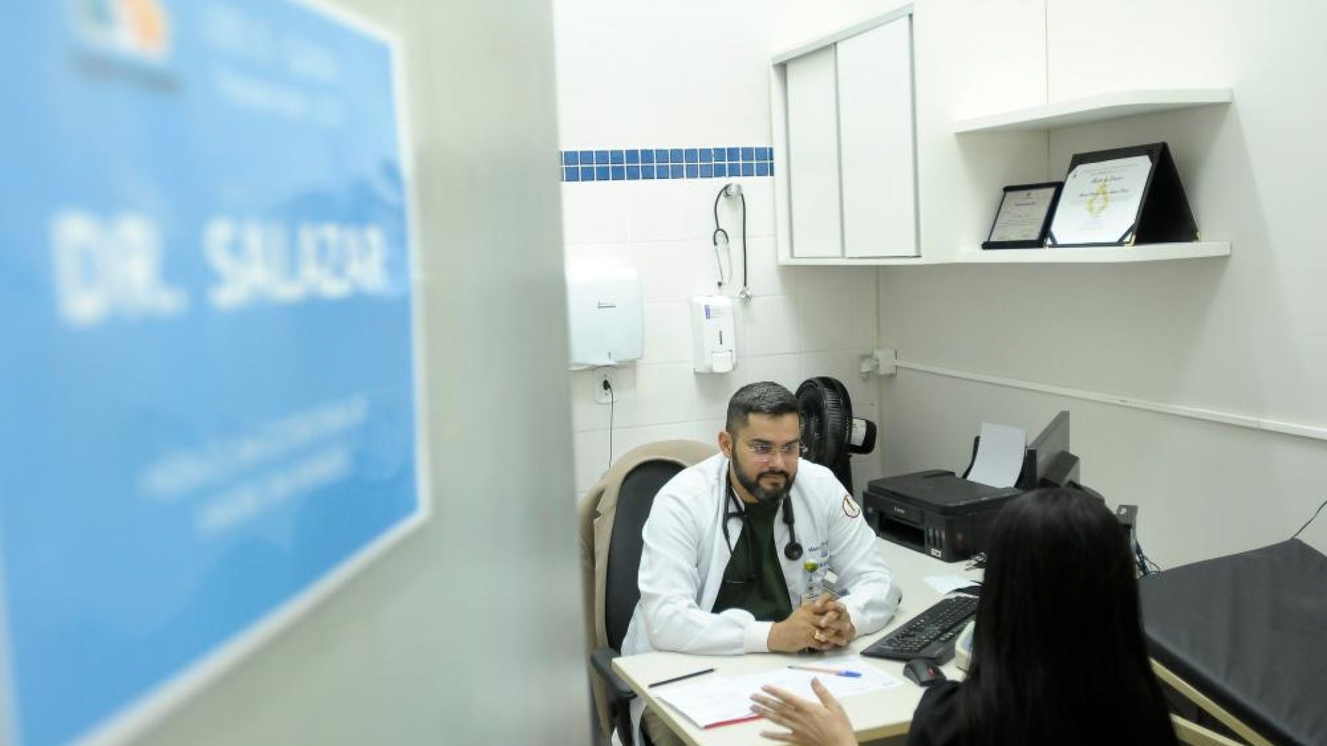 Médico de Família e Comunidade é o especialista do cuidado e parte fundamental na Atenção Primária à Saúde