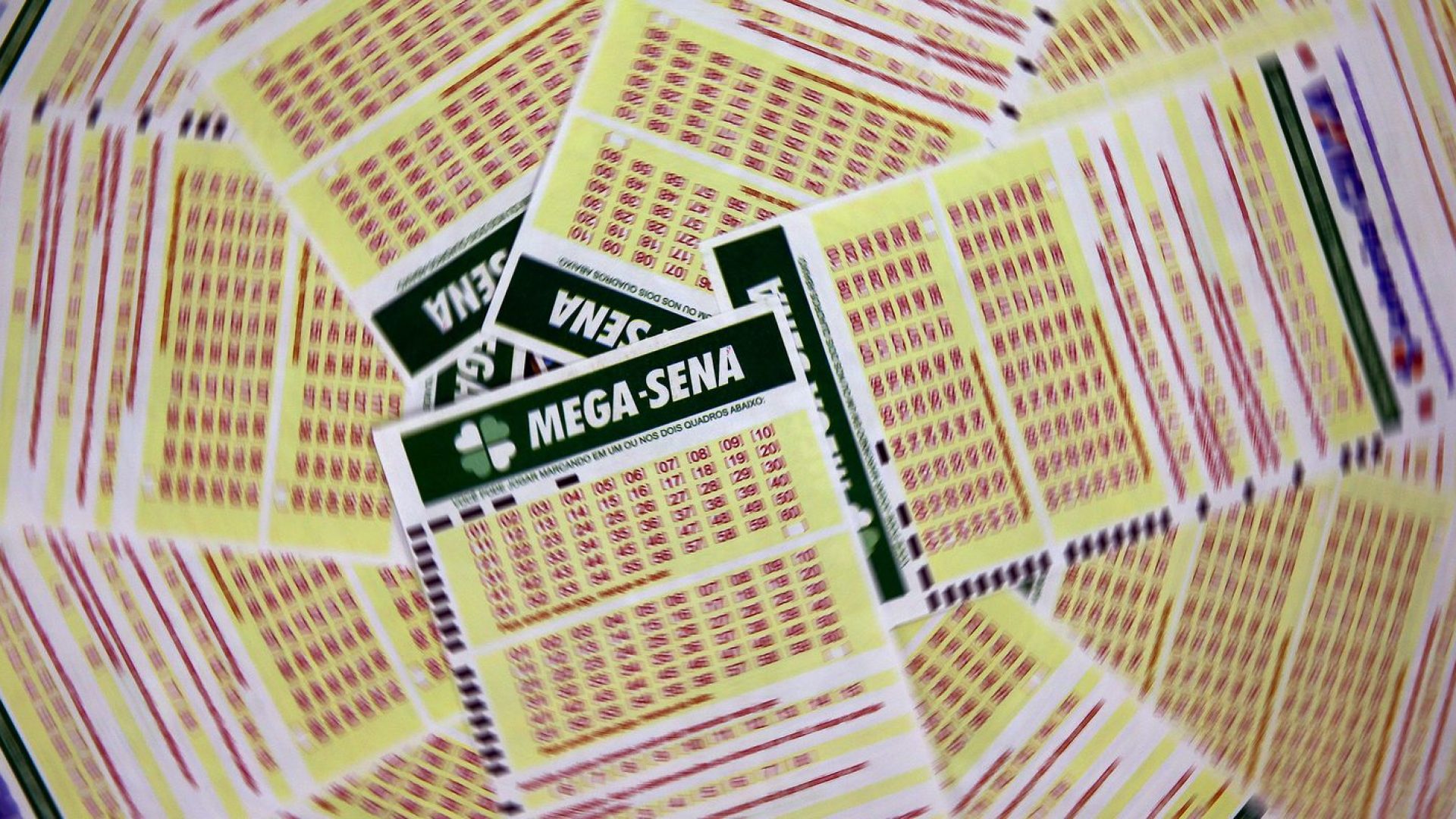 Mega-Sena acumula para R$ 102 milhões; confira os números sorteados