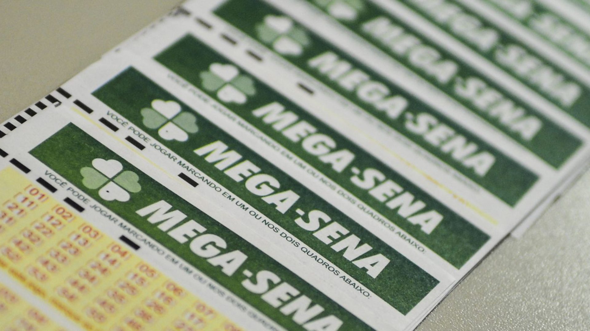 Prêmio de R$ 115 milhões da Mega-Sena será sorteado neste sábado