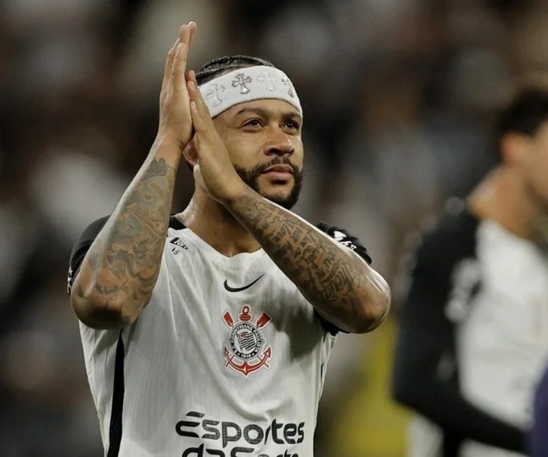 Memphis Depay, do Corinthians